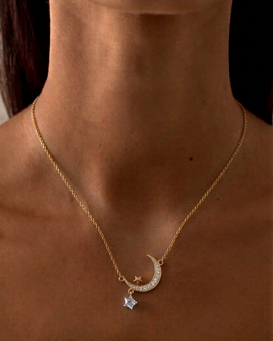 collier_clair_de_lune_porte_sur_mannequin_gemeaux_maroc