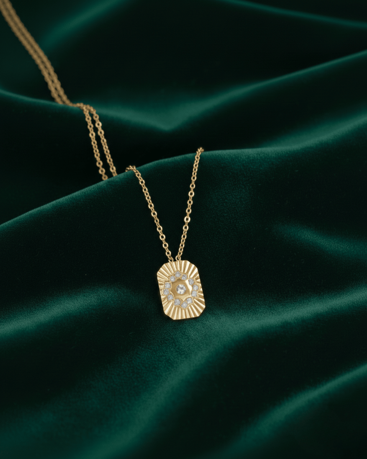 collier amulette soleil andalou GEMEAUX