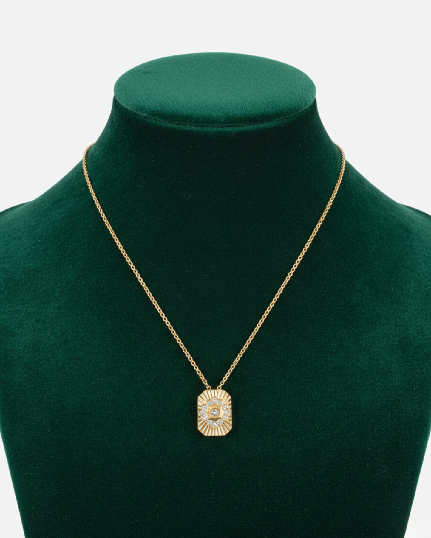 Collier Amulette Soleil Andalou